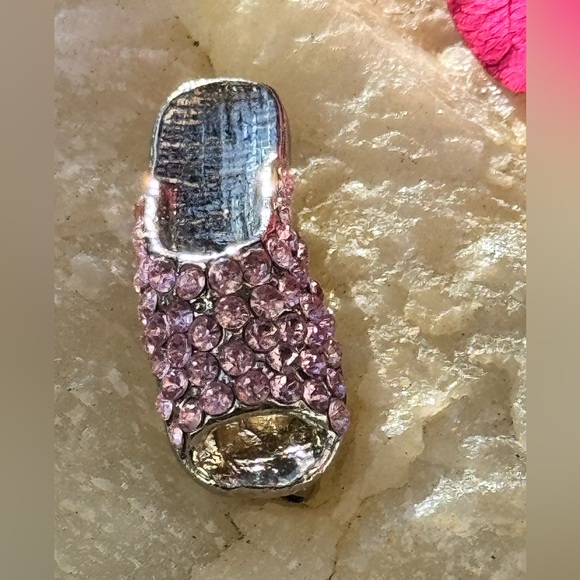An Adorable Pink Rhinestones Sandal Brooch - Picture 7 of 12